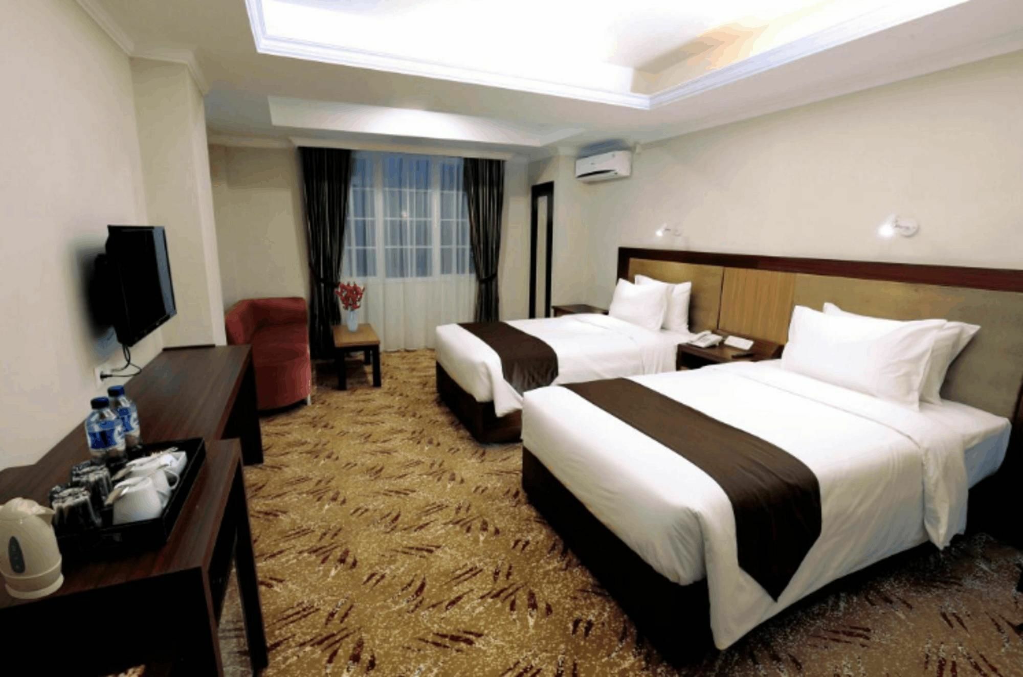 Grand Asrilia Hotel Bandung Eksteriør billede